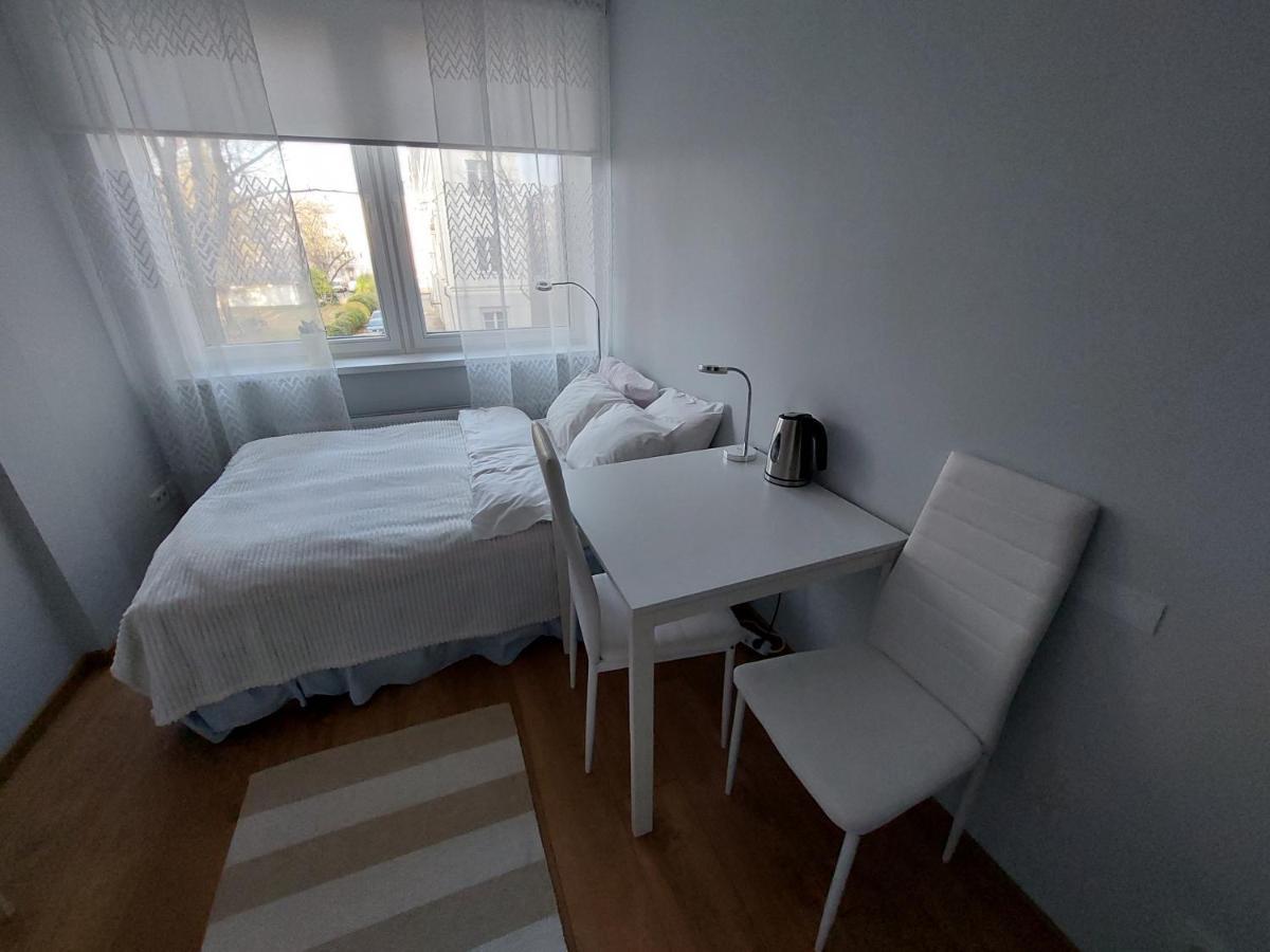 Pepleri Mini Apartment Tartu Buitenkant foto